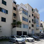 Apartment Karlo